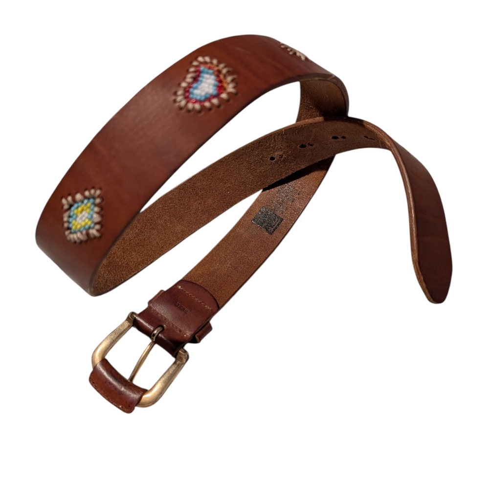Gap Y2K Vintage Women's Leather Boho Beaded Embroidered Heart Belt Size 32